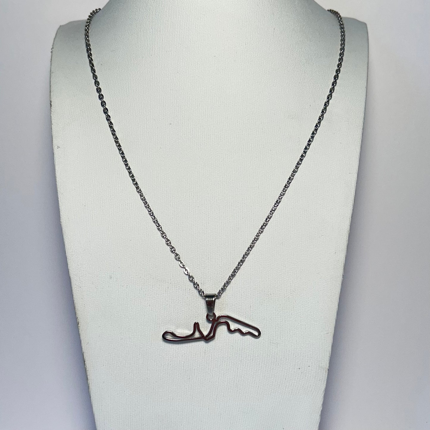 Suzuka Necklace (Pre-Order)