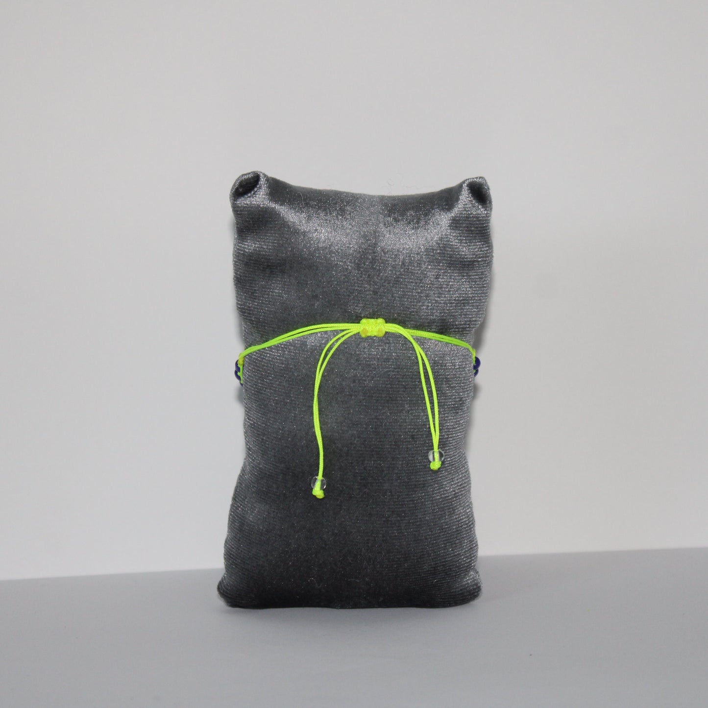 سوار لويس هاميلتون 44 2